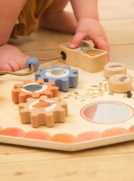 houten-activiteitenbord-huis-egmont-toys